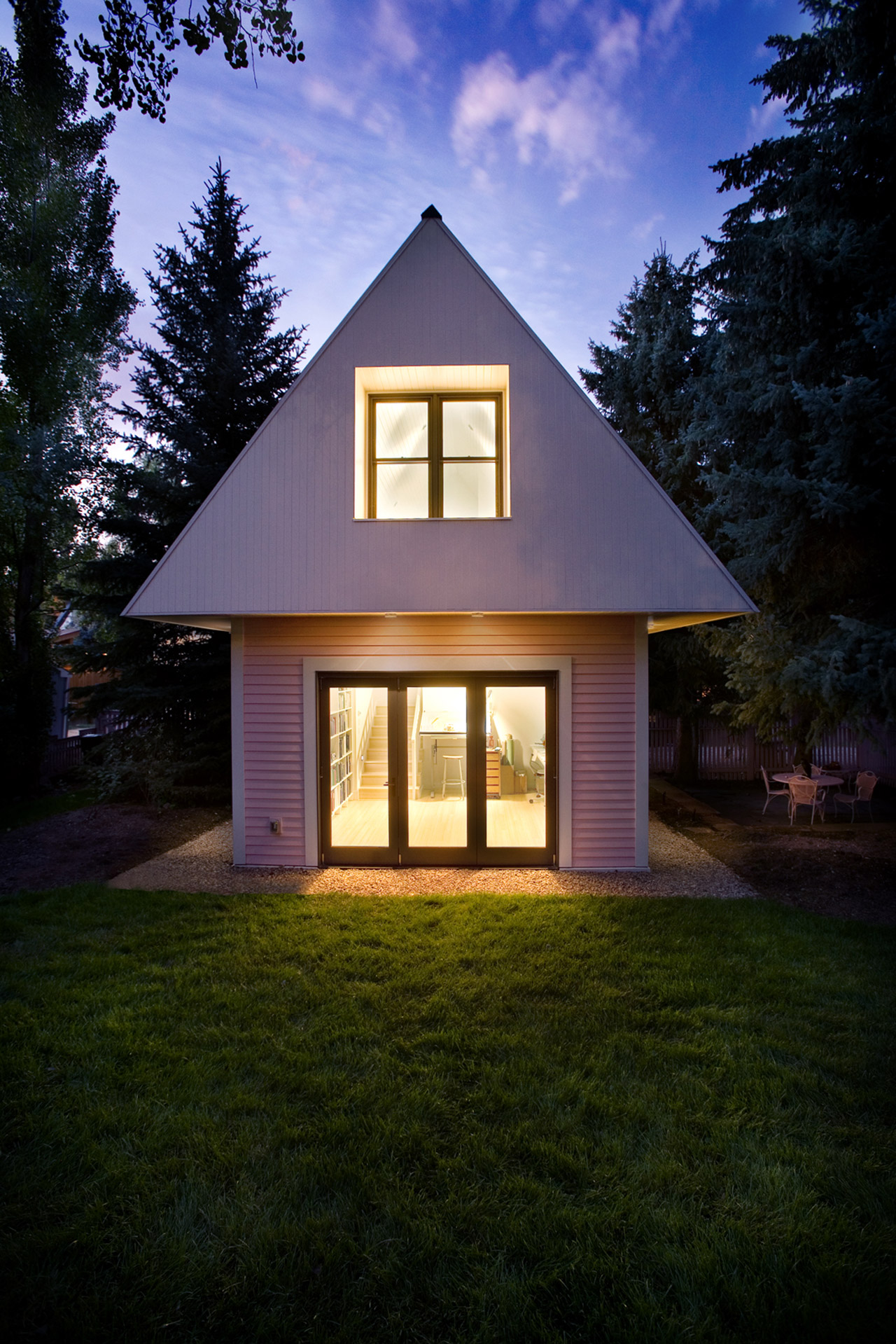 Проекты домов дачных маленьких: Проекты дачных домиков: фото .