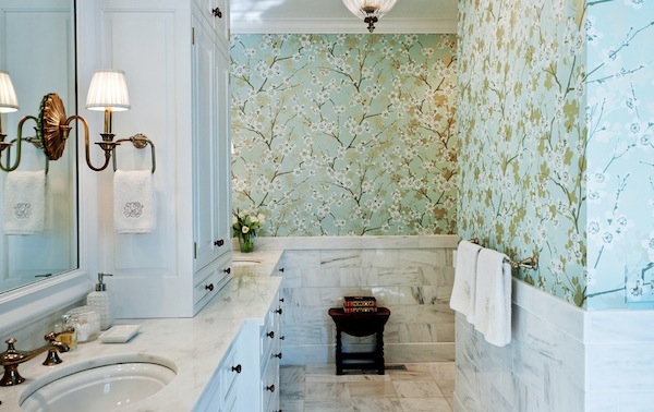 bold wallpaper bathroom