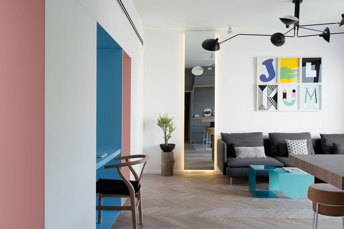 Small apartment remodel in Tel Aviv open living room