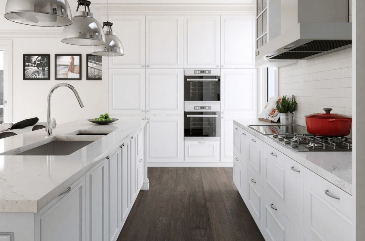 White Timeless kitchen