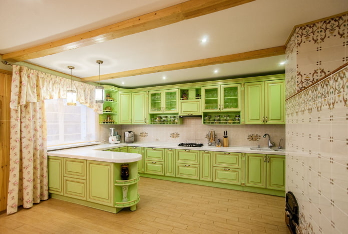 кухня в зеленых тонах в стиле прованс
