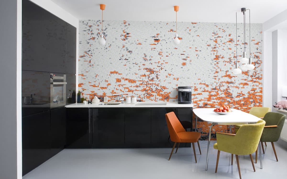 мозаичная стена на кухне