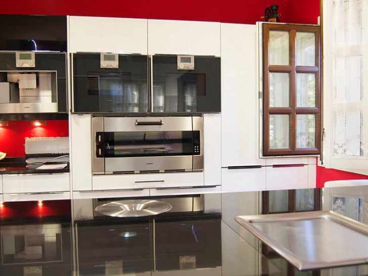 Modern Kitchen High-Tech Style Furniture - Black-and-red combination of colors