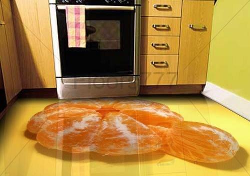 Трехмерная мандаринка на полу кухни способна поднять настроение