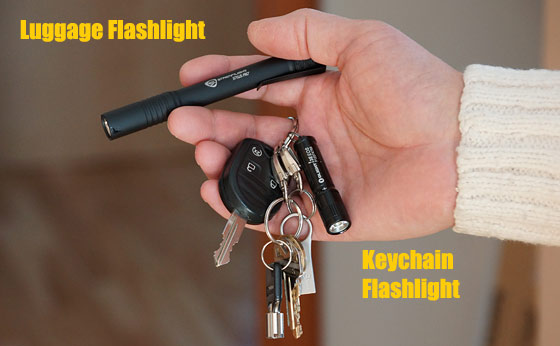 luggage-keychain-flashlight