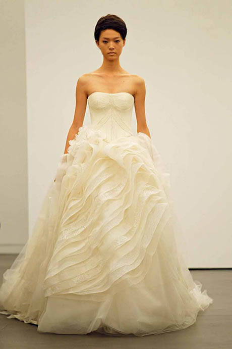 Organza Wave Flange Ball Gown