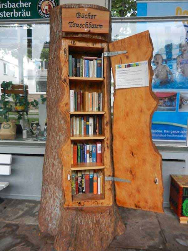 Book-Libraries-or-shelves