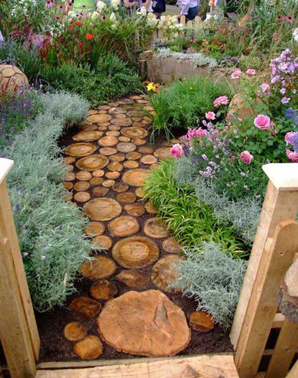 Reuse-an-old-tree-to-make-a-log-pathway.-Share-if-you-like-the-idea.