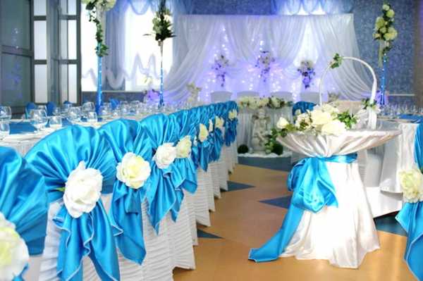 Оформление зала на свадьбу синий цвет